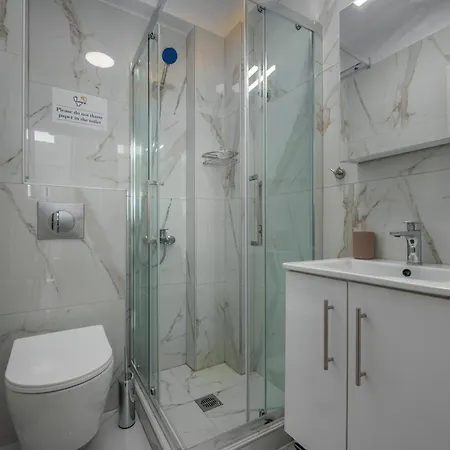 Slv Irida Apartment *